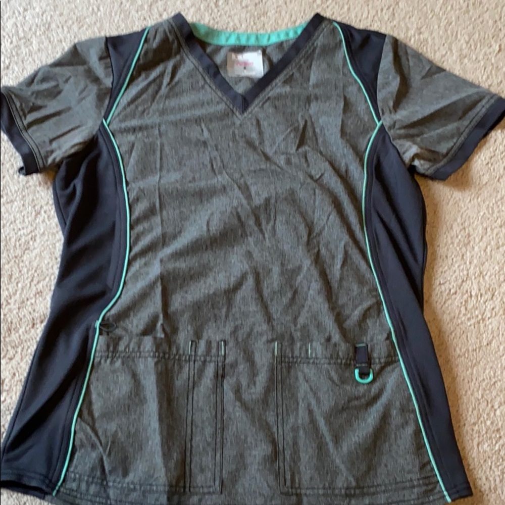 Scrub top